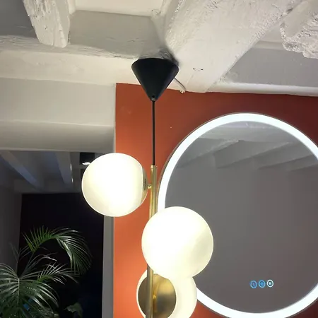 Stylish Near Bourse De Paris